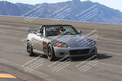 media/Jan-28-2024-SCCA SD (Sun) [[95d197e79e]]/1-Advanced Group/Session 2 (Bowl)/